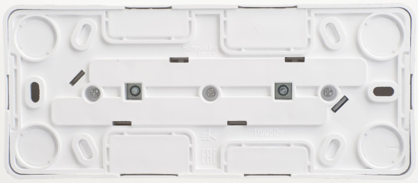 Купить Systeme Electric Этюд наруж Бел Розетка 3-ая с/з без шторок 16А 250B