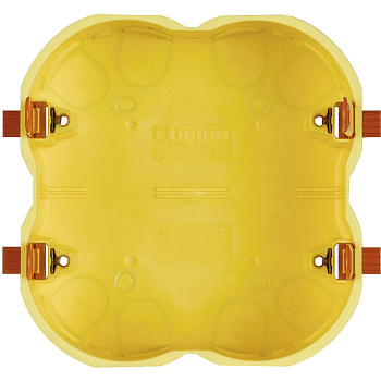 BT Коробка монтажная для полых стен под суппорт 3+3 мод 109х114х51 PB526