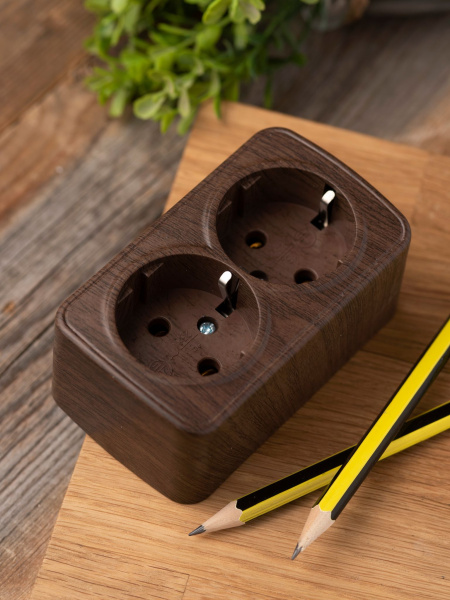 Купить EKF Basic Минск Темное дерево Розетка 2-ая, с/з, 16А, ОП