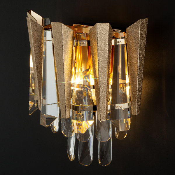 Купить Eurosvet 328/2 Светильник настенный Strotskis a051904