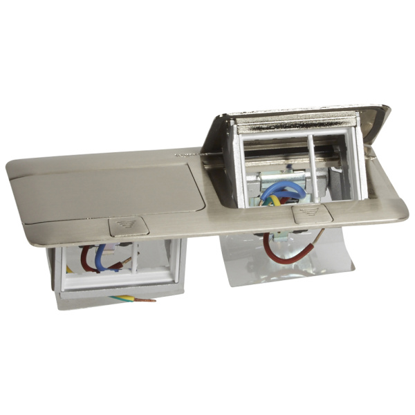 Купить Legrand Нержавеющая сталь Блок выдвижной 8(2х4) модуля 054023