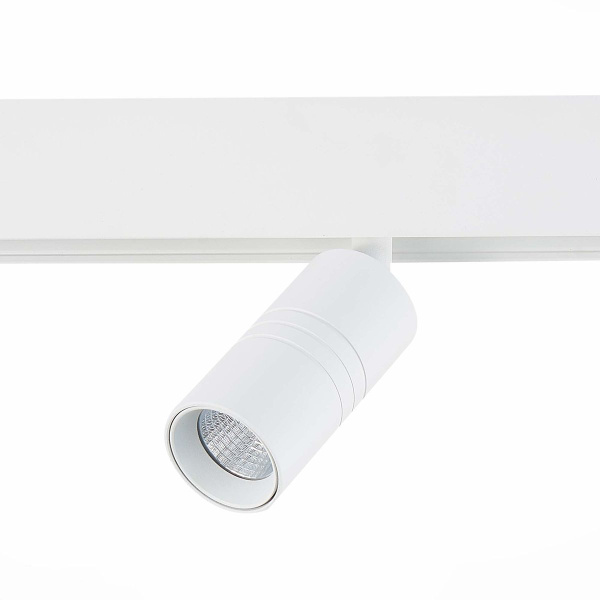 ST Luce ST365.536.07 Магнитный трековый светильник белый LED 1*7W 3000K 595Lm Ra>80 36о IP20 L-xW44xH90 48V