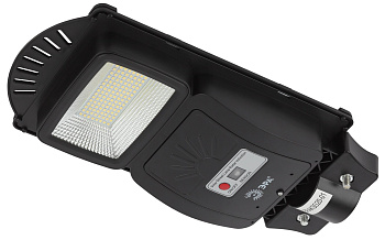 ЭРА ERAKSS20-01 Консольный светильник на на солнечной батарее,SMD, 20W, с датч. движ., ПДУ, 400 lm, 5000К, IP65