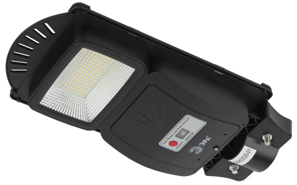 ЭРА ERAKSS20-01 Консольный светильник на на солнечной батарее,SMD, 20W, с датч. движ., ПДУ, 400 lm, 5000К, IP65