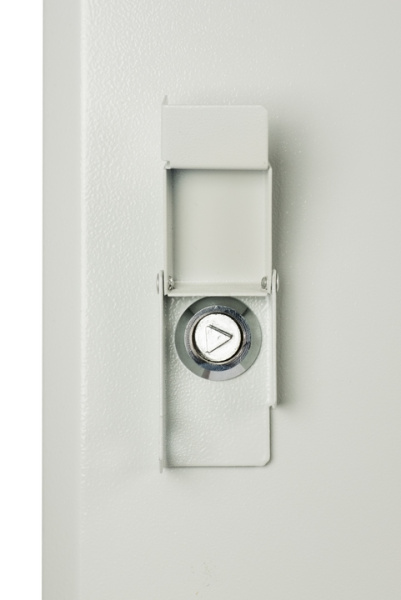 Купить EKF PROxima Накладка для навесного замка и опломбировки