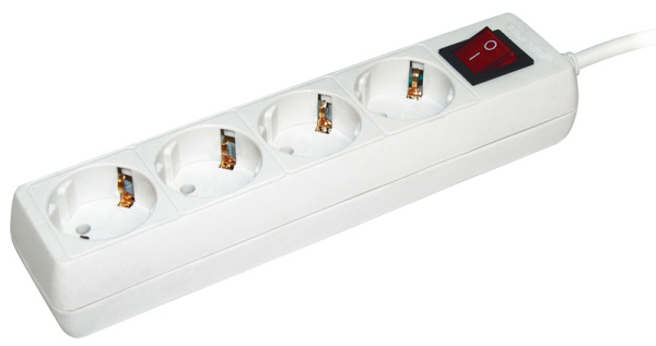 IEK Удлинитель У04К-выкл. 4 места 2Р+PЕ/5метров 3х1мм2 16А/250