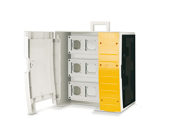 DKC MBOX3 Корпус на 39 модулей и 9 постов с основанием 70х87 мм.