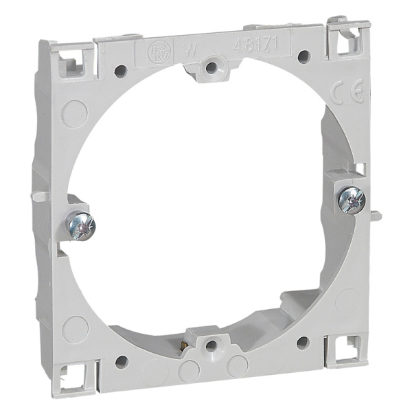 Legrand Metra Суппорт -2М универсальный (для крышек 75мм) 611788