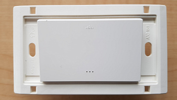 Anam Legrand e-Fren Выключатель 1-кл. обыкновенный, белый 853000