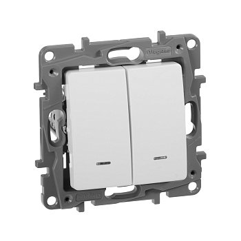 Legrand Etika Белый Выключатель 2-х клавишный с подсветкой, 10А, Винтовые клеммы 672204