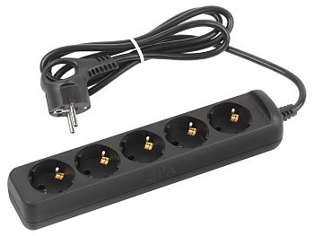 ЭРА Удлинитель электрический UX-5e-1,5m-B с заземлением 5 розеток 1,5 м ПВС 3х0,75мм2 10А черный