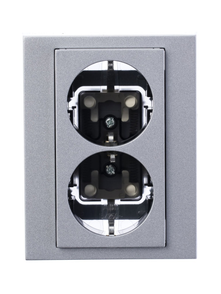 Купить ABB EPJ Levit серебро / дымчатый чёрный Розетка двойная с заземл, со шторками 2CHH223457C6070