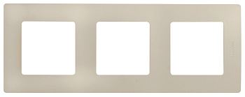 Legrand Etika Слоновая кость Рамка 3-ая 672513