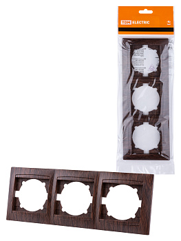 TDM Рамка 3-х постовая горизонтальная венге "Лама" SQ1815-0431