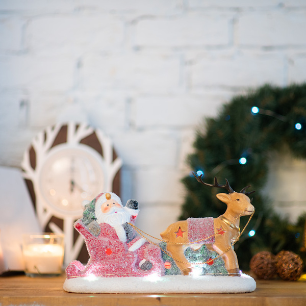 NEON-NIGHT Керамическая фигурка «Дед Мороз в санях» 30.5х12.2х17.2 см 505-029