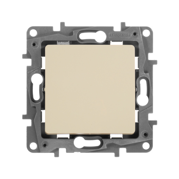 Legrand Etika Слоновая кость Переключатель промежуточный 1-клавишный, винтовые клеммы, 10AX, 250 В 672309