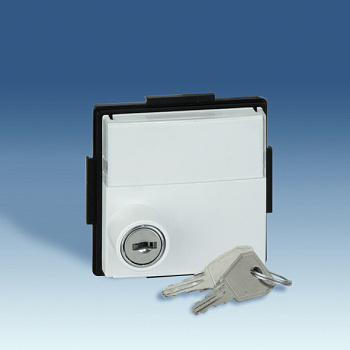 Simon 27 Scudo Белая Крышка откидная с замком 2705091-030