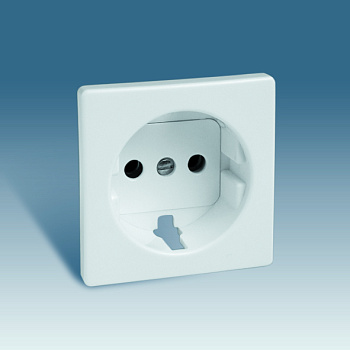 Simon 82 Слоновая кость Накладка розетки 1-ая с/з 82041-31