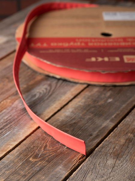 Купить EKF PROxima Термоусаживаемая трубка ТУТ нг 16/8 красная рулон