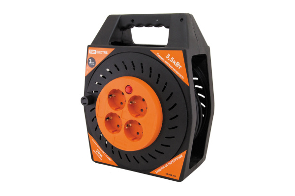 TDM Удлинитель силовой в корпусе УКз16-004 (4 места/20м ПВС 3х1,0) SQ1301-0554