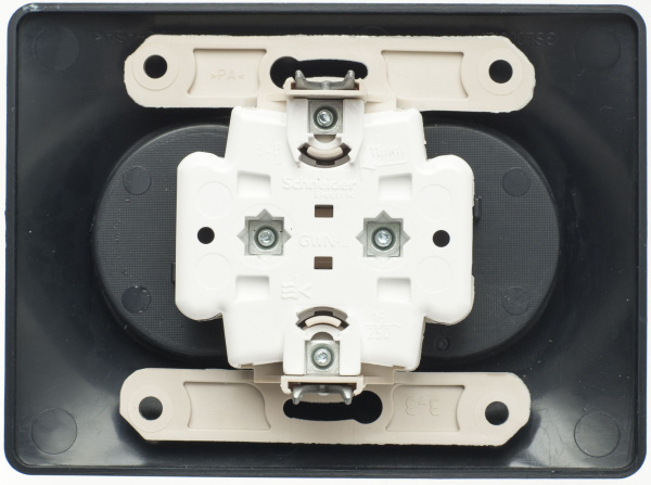 Купить Systeme Electric Glossa Антрацит Розетка 2-ая б/з ,16А (в сборе)