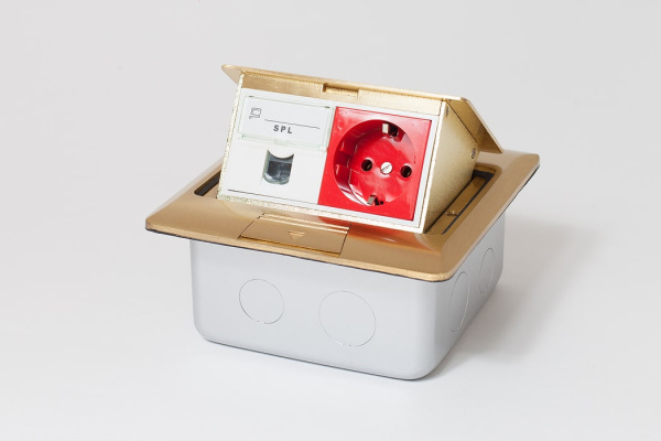 SPL Люк на 2 поста (45х45), латунь, с металлической коробкой, IP44 300003