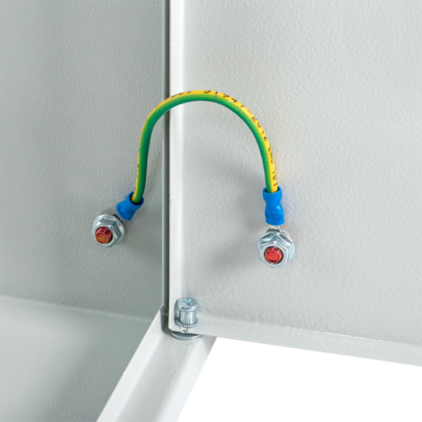 Купить EKF PROxima Щит с монтажной панелью ЩМП- 50.40.22 (ЩРНМ-2) IP31