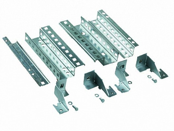 SE Комплект 4-х регулируемых реек с кронштейном 600мм NSYMPB6SD