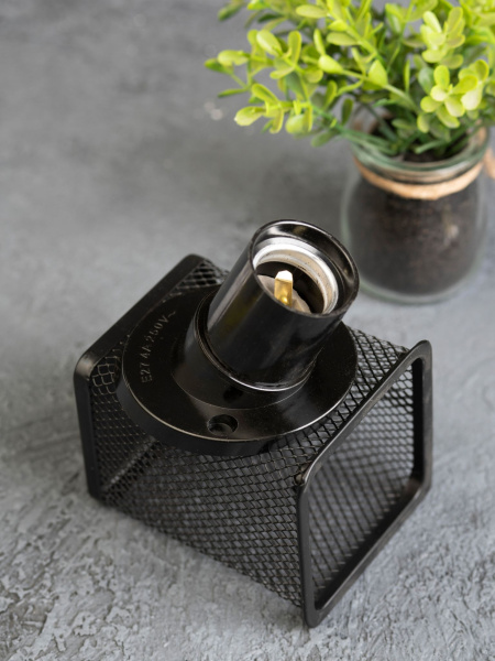 Купить EKF PROxima Патрон карболитовый наст. Е27 черн. наклонный без наклейки LHC-E27-wi