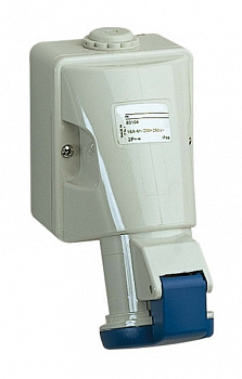 SE PratiKa Розетка настенная, винтовой зажим, 32А, 2P+E, IP44, 220В 83116