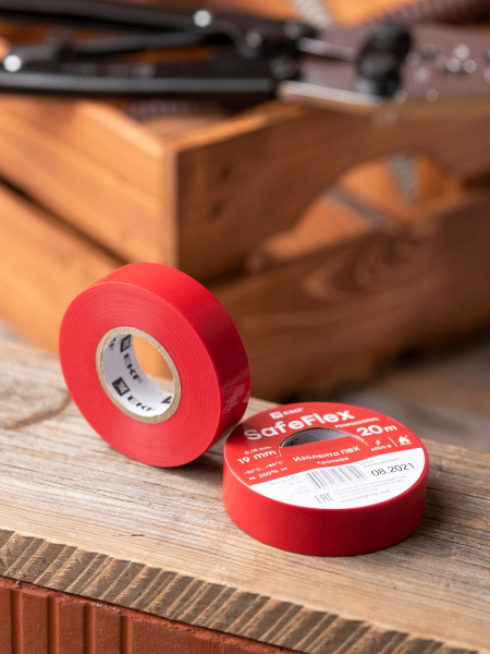 Купить EKF PROxima Изолента ПВХ красная 19мм 20м серии SafeFlex