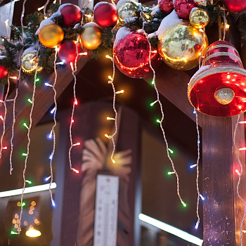 Eurosvet Гирлянда Бахрома 100-001 мульти 1,8*0,5м IP20 a044085