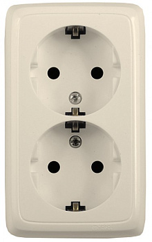 Hegel Альфа наруж Слоновая кость РА16-154-01 Розетка с/з двойная, со шторками, с изол. пластиной