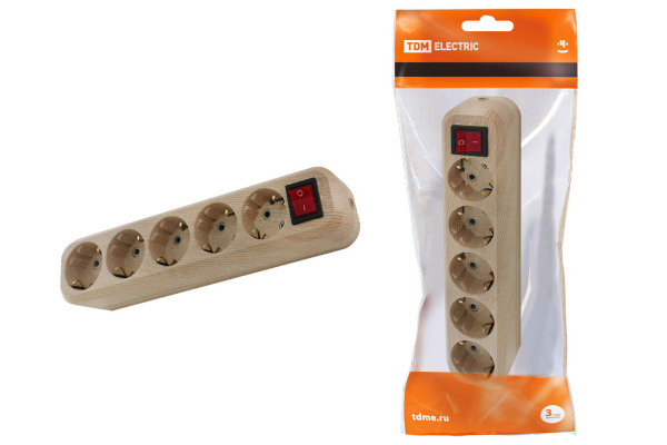 TDM Колодка розеточная 5 гнезд 2П+3 с выключателем16А 250В "Эко" (сосна) SQ1806-0055