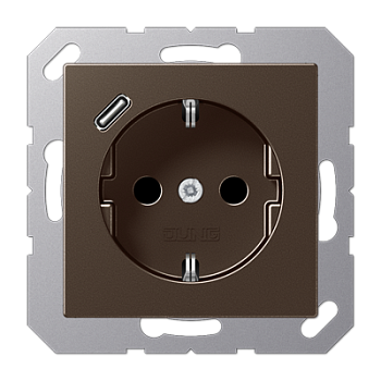 JUNG Розетка SCHUKO® с USB-зарядным устройством, тип С термопласт мокка A1520-18CMO