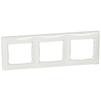 Legrand Valena Бел Рамка 3-ая гориз 774453