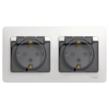 Systeme Electric Glossa Бел Розетка 2-ая с/з, со шторками, в сборе, IP44