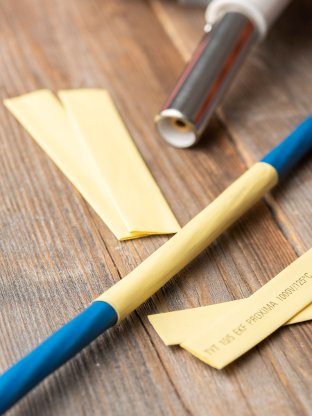 Купить EKF PROxima Термоусаживаемая трубка ТУТ нг 10/5 желтая рулон