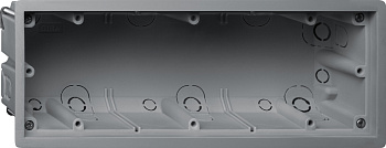 Gira E22 Корпус установочный 3-местный 289800