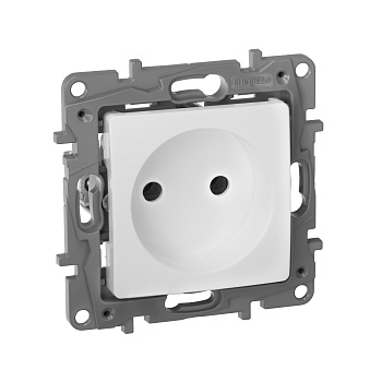 Legrand Etika Белый Розетка б/з, винтовые клеммы 672220