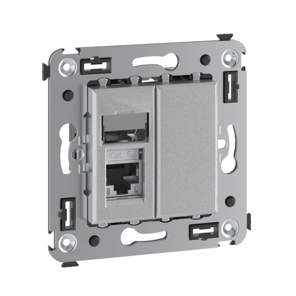 Купить DKC Компьютерная розетка RJ-45 в стену, кат.5e одинарная экранированная, "Avanti","Закаленная сталь"