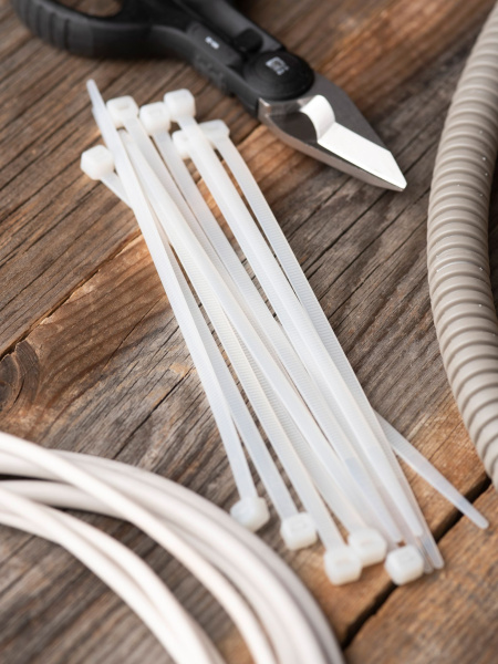 Купить EKF PROxima Хомут P6.6 стандартный (б), 4.6x120 (100шт) FlexLock