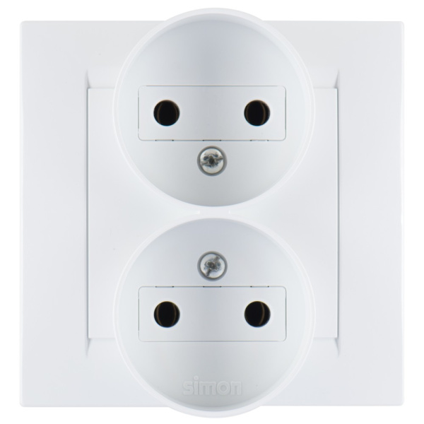 Simon 15 Белая Розетка 2-ая б/з литая (в сборе с рамкой) 1590457-030