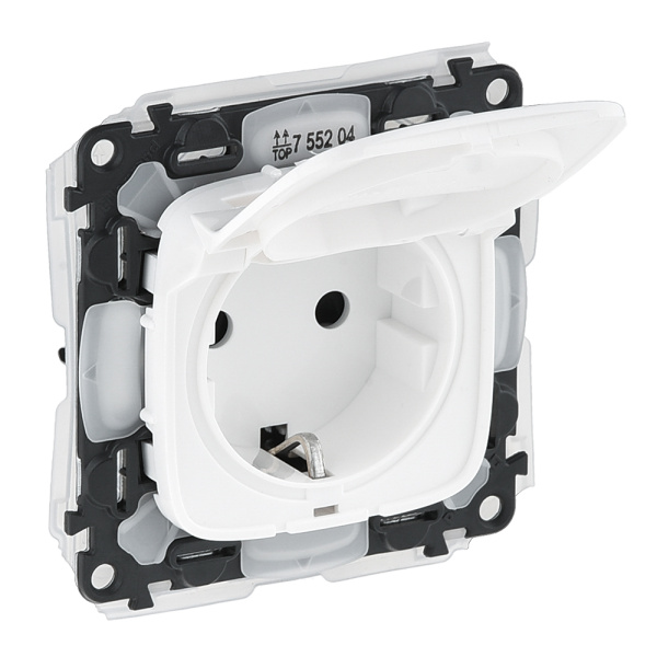 Legrand Valena ALLURE Бел Розетка с/з 1-ная, со шторками, с крышкой IP44 755204