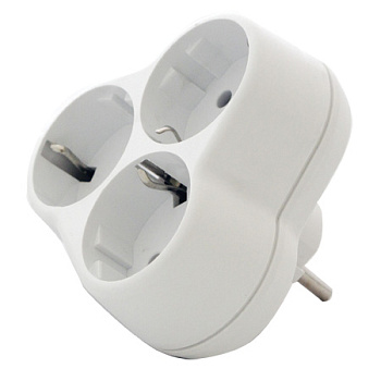 UNIVersal Разветвитель Бел 3гн. с/з круглый 16А 250В АК303