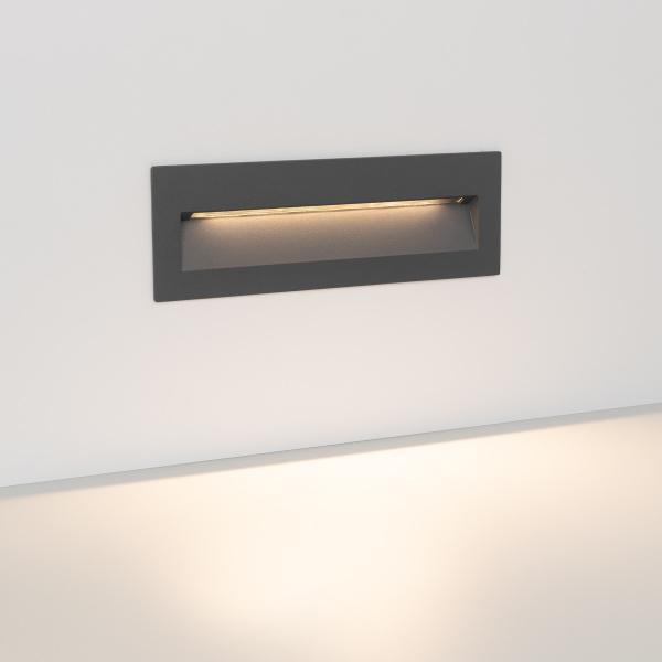 Купить Arlight Светильник LTD-TRAIL-S226x76-8W Warm3000 (GR, 65 deg, 230V) (IP65 Металл, 3 года) 029964