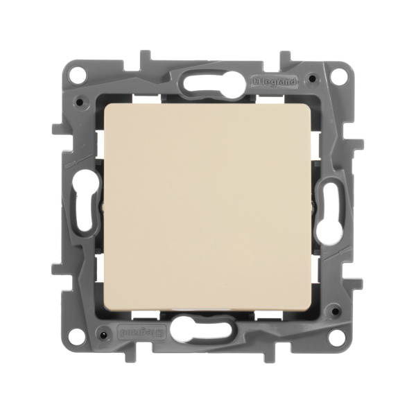 Купить Legrand Etika Слоновая кость Переключатель, 10А, Винтовые клеммы 672305