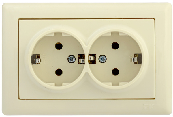 IEK РС21-1-0-БК Розетка 2-ая с з/к 16А BOLERO кремовый ERB21-K33-16