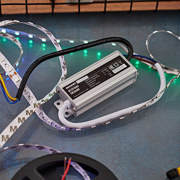 Источник питания тонкий 220V AC/24V DC, 1А, 24W с проводами, влагозащищенный (IP67) Rexant 201-024-2