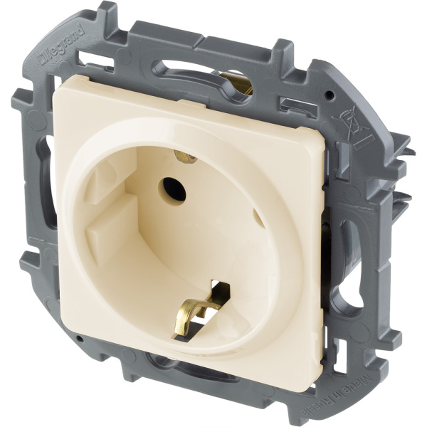 Купить Legrand INSPIRIA Слоновая кость Розетка 2К+З - немецкий стандарт - 16 А - 250 В 673721